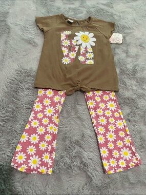 Kids Daisy Tunic & Pink Daisy Leggings 
Summer Outfit